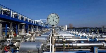 الغاز الطبيعي يهبط إلى 3.18 دولار وسط ضغوط بيعية في الأسواق العالمية