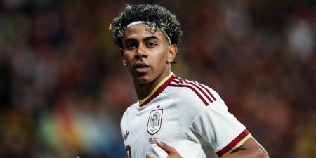 لامين يامال يكتسح منافسيه.. نجم برشلونة الأغلى في العالم بفارق هائل