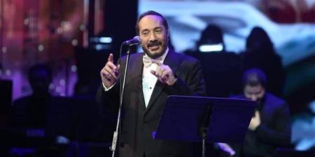 100 سنة غنا يجمع صوت علي الحجار وأعمال عمار الشريعي بالأوبرا.. غدًا