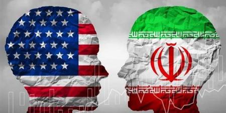 خبير: إيران تطلب الإفراج عن 12 مليار دولار